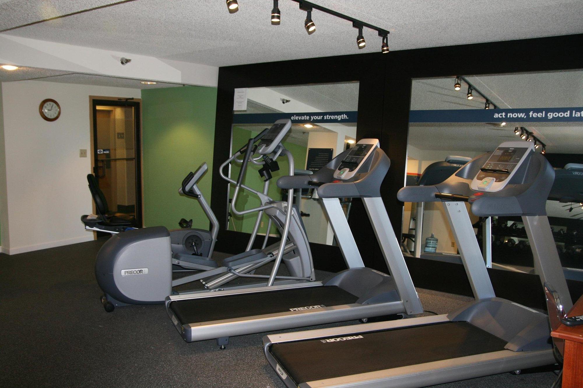 Hampton Inn Des Moines-Airport Екстериор снимка